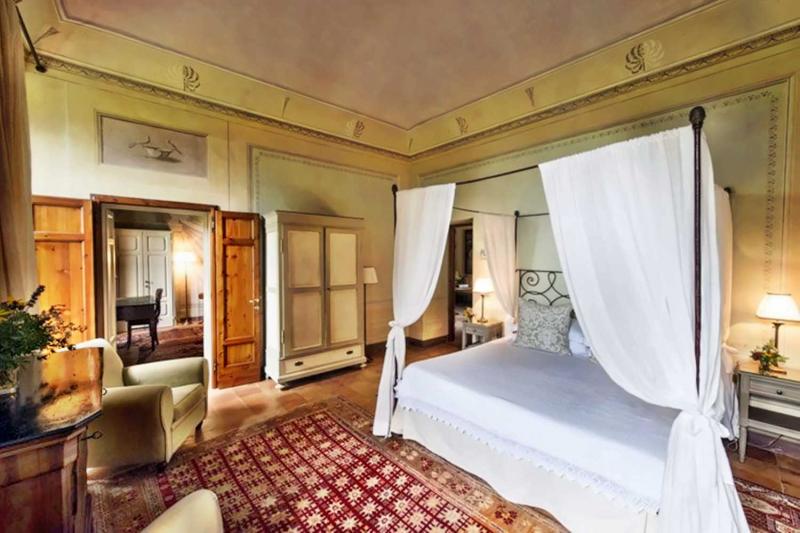 Valley View Suite