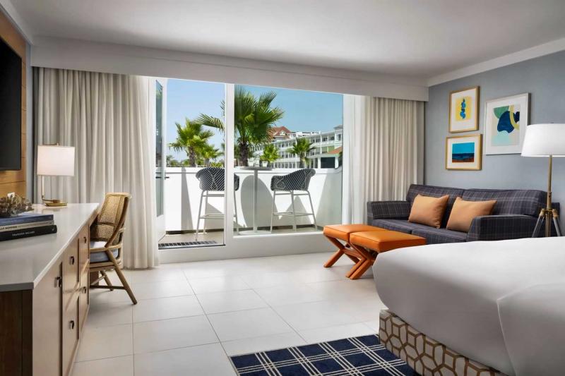 Cabana Pool View Room