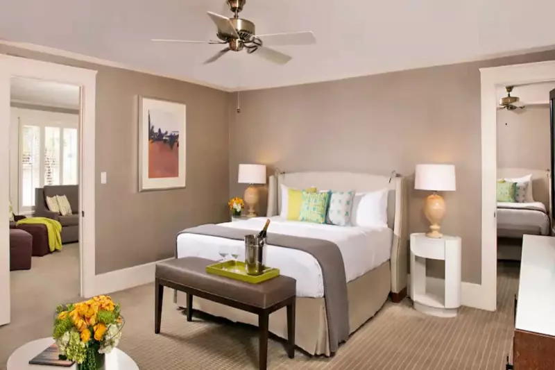2 Bedroom Victorian Crown Suite