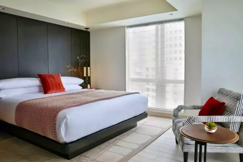 Essential Room