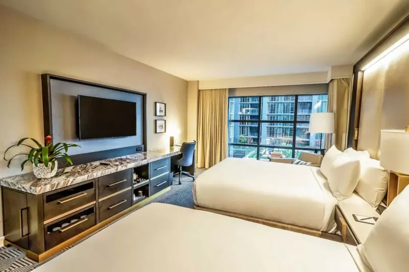 Premium Wharf River View Juliet Balcony Room