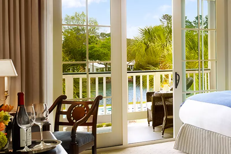 Lagoon View Inn Balcony Room