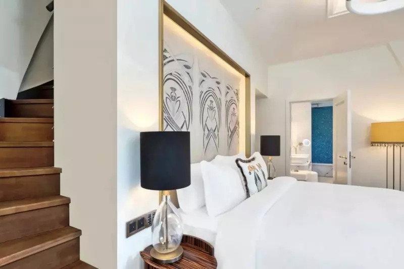 Crown Tower Suite