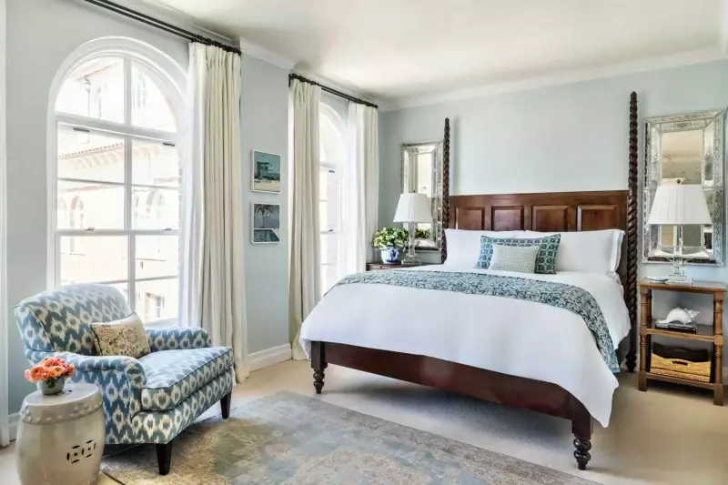 Partial Ocean View Suite