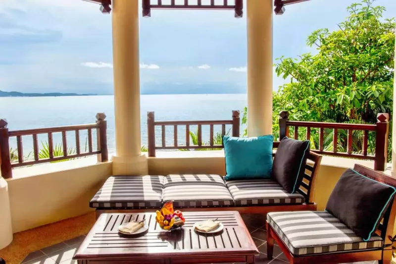 Junior Ocean View Club Suite