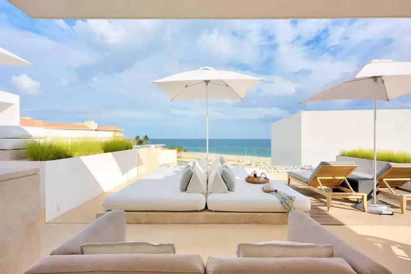 4 Bedroom Waterside Villa