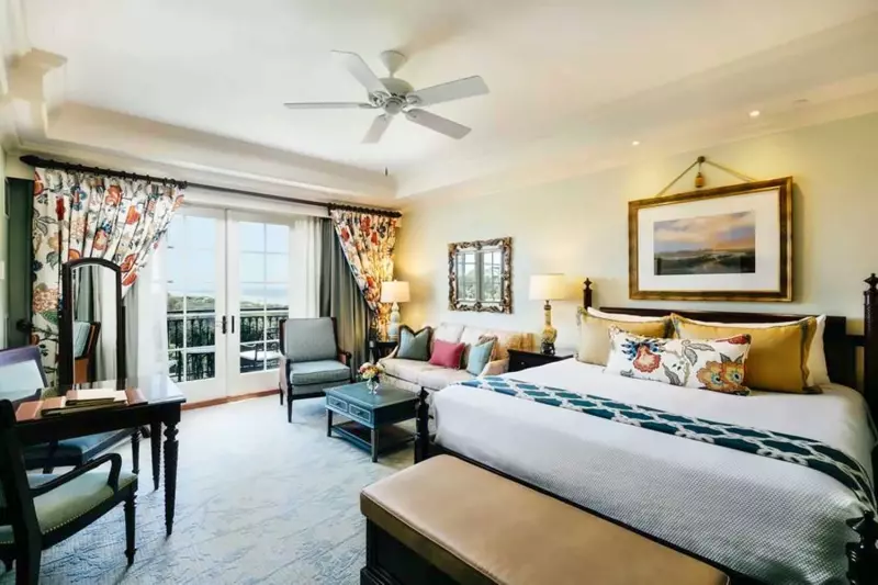 Club Ocean View Room