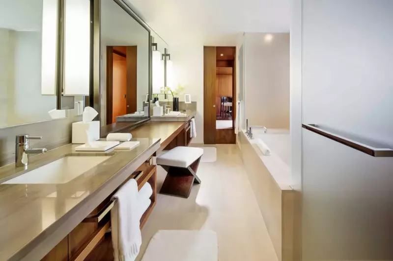 Executive Club Room