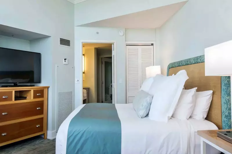 Coastal View Suite