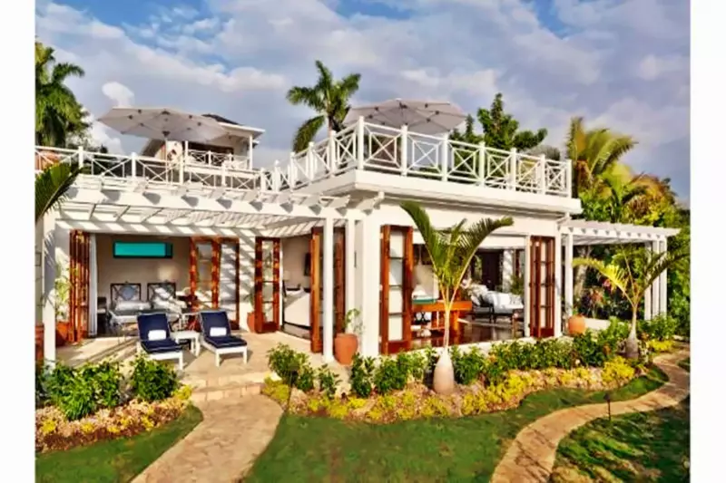 6 Bedroom Signature Pool Villa