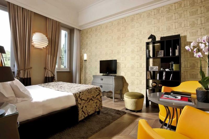 Executive Room