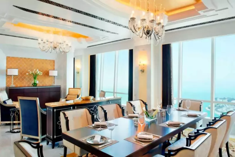 Al Hosen Sea View Suite