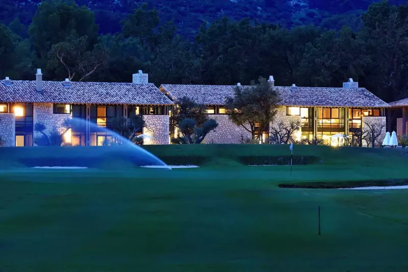 4 Bedroom Deluxe Villa 