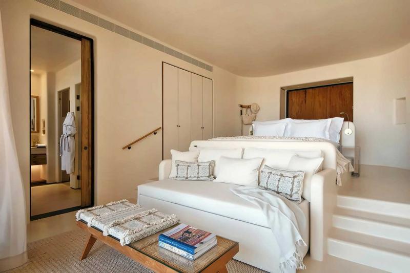 Hideaway Pool Suite 