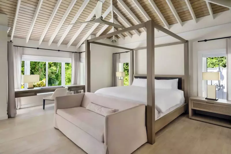 Deluxe Luxury Cottage