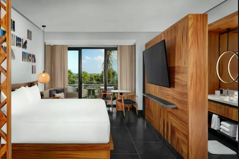 Partial Ocean View Room 