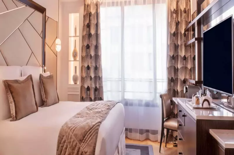 Prestige Balcony Room