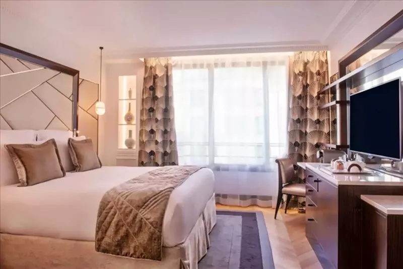 Prestige Room 