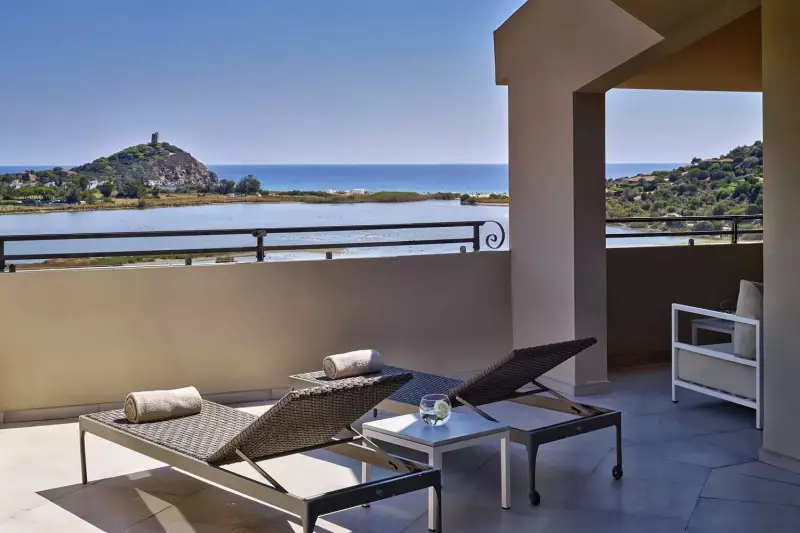 Sea View Suite 