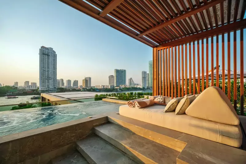 Verandah Room