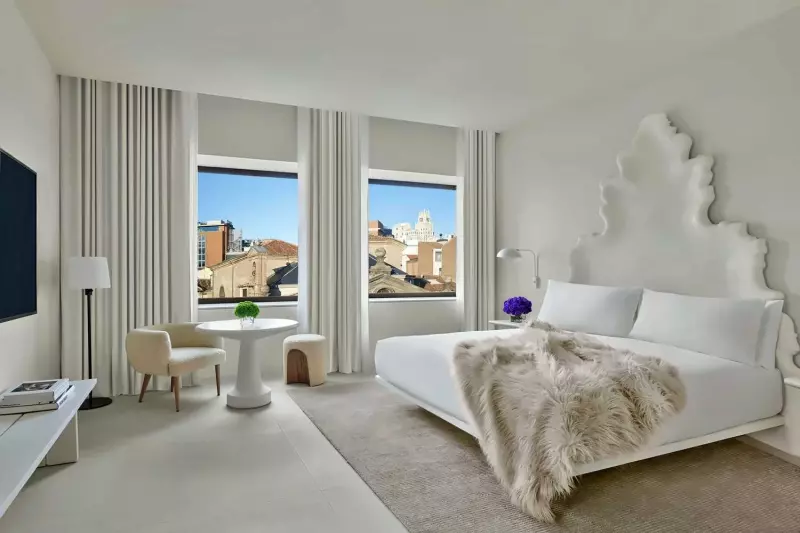 Premier Plaza Descalzas View Suite