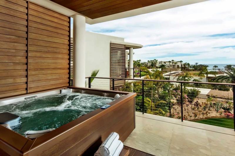 2 Bedroom Garden View Hot Tub Villa