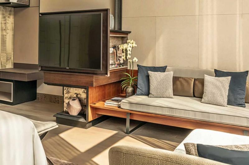 Deluxe River View Room