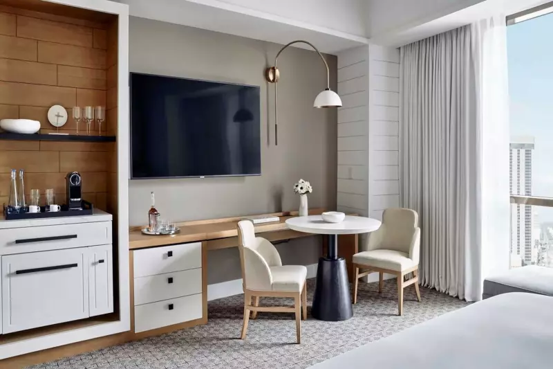 Deluxe City View Room