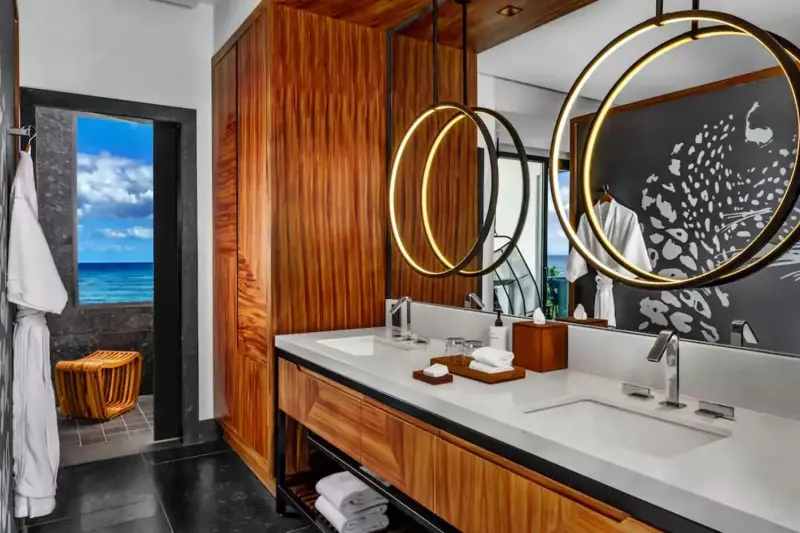 2 Bedroom Family Suite