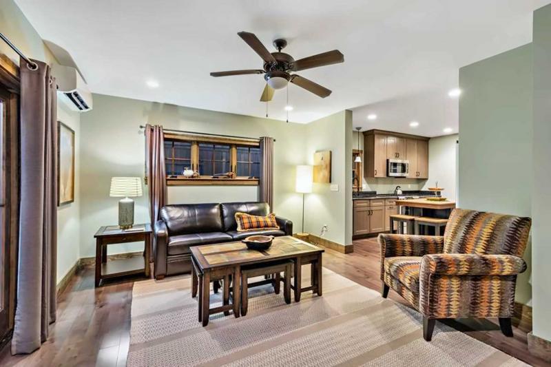 Whitetail Ridge Standard Cabin