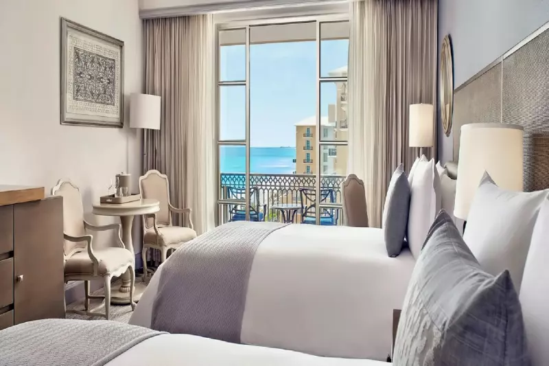 Club Seafront Room