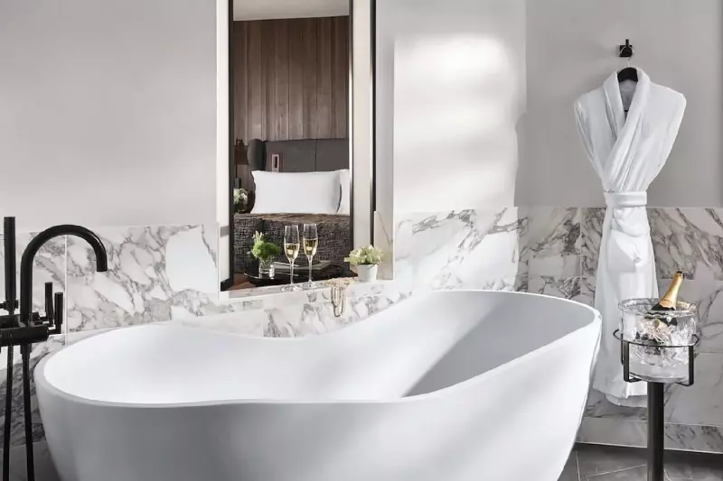 Villagio Estate Suite