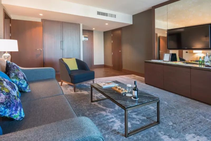 1 Bedroom Suite