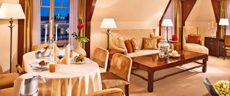 Brandenburg Gate Deluxe Suite