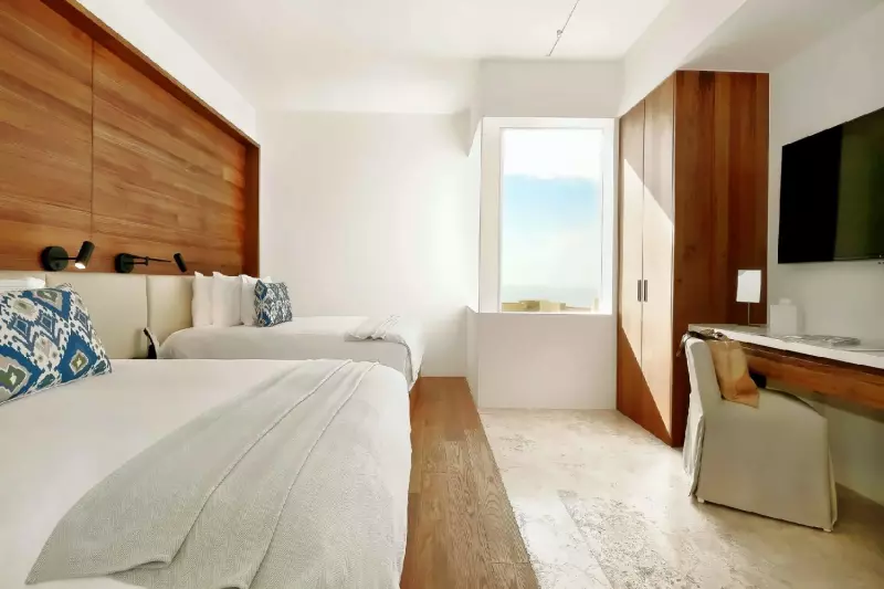 4 Bedroom Ocean View Suite 