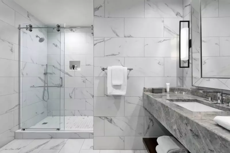 1 Bedroom Bi-Level Suite 