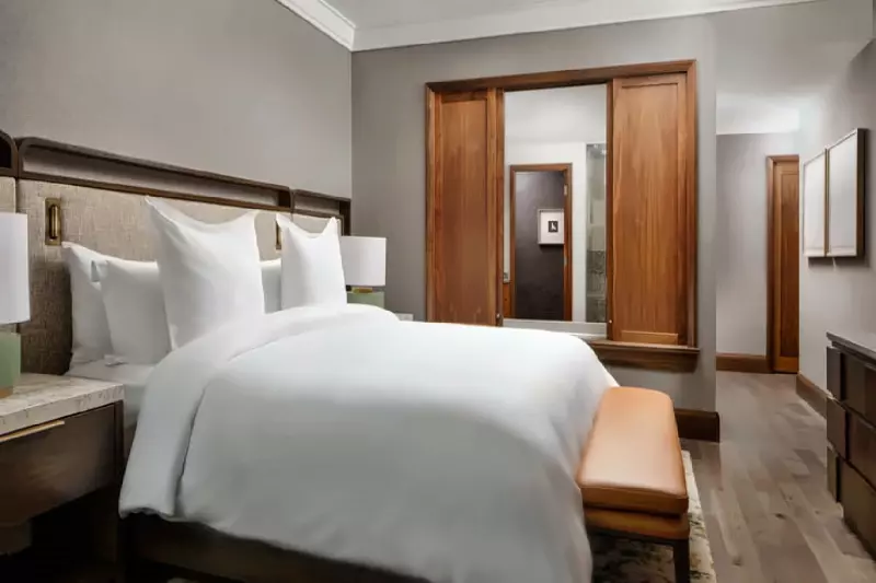 3 Bedroom and Den Resort Residence