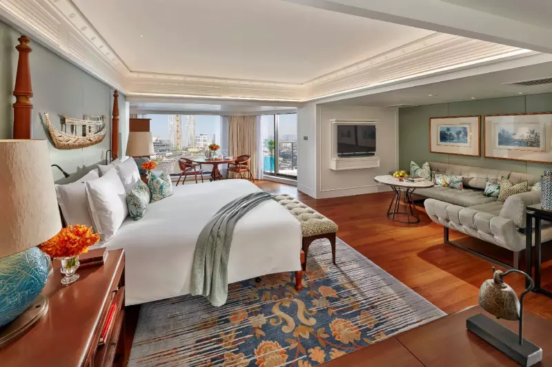 Mandarin Room