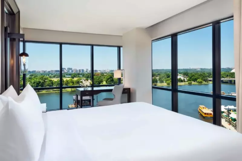 River View Water Suite