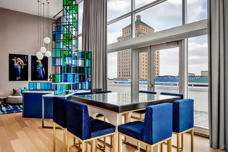 Penthouse Suite