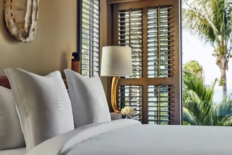 4 Bedroom Oceanfront Villa