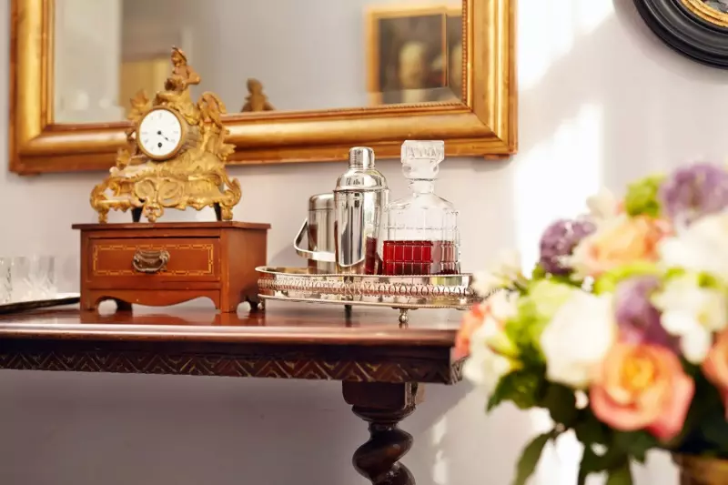 Antique Collectors Suite