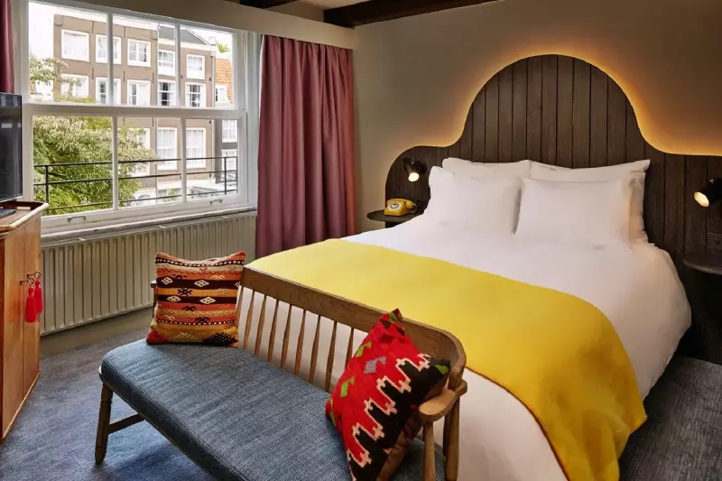 Classic Canal View Room