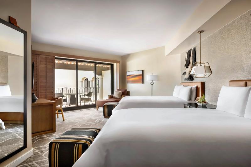 Sunset Beach Wing Signature Pool View Room