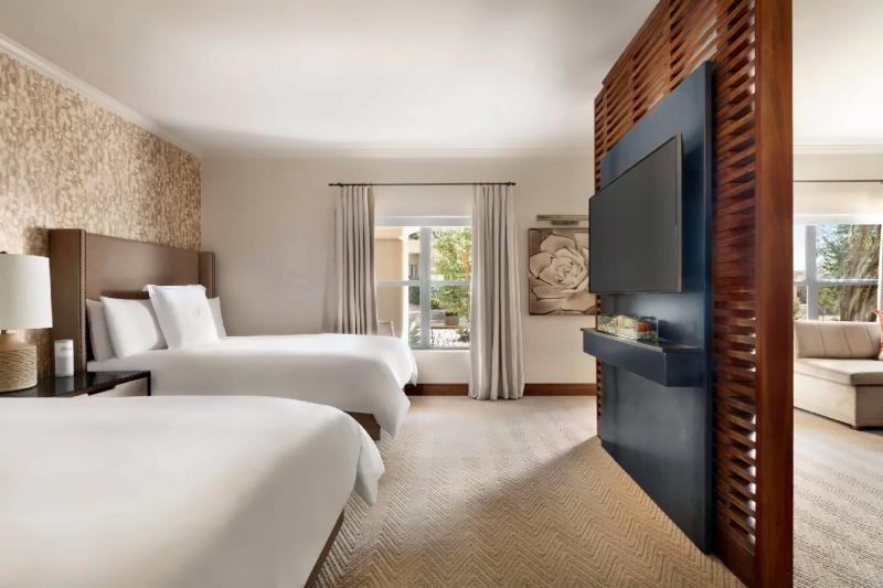 Fairmont Gold Suite
