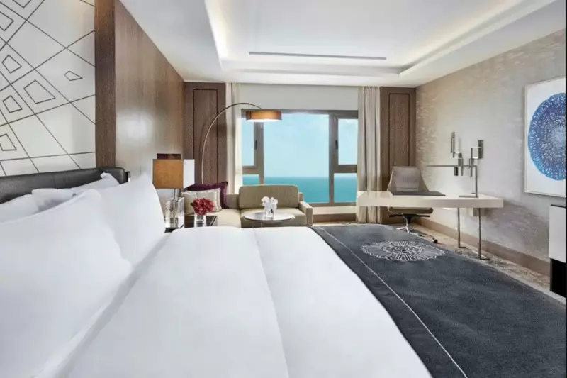 Club Classic Sea View Room