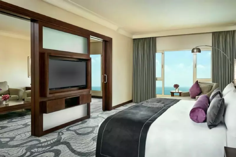 Diplomatic Suite