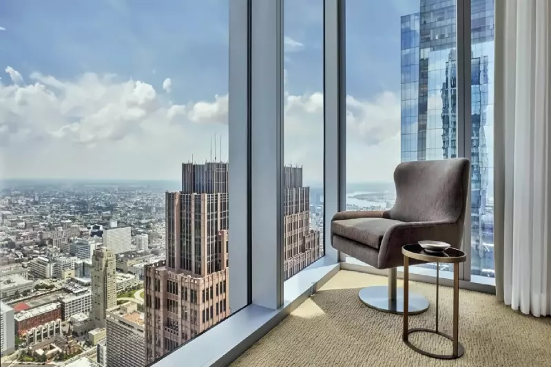 Landmark Corner Suite