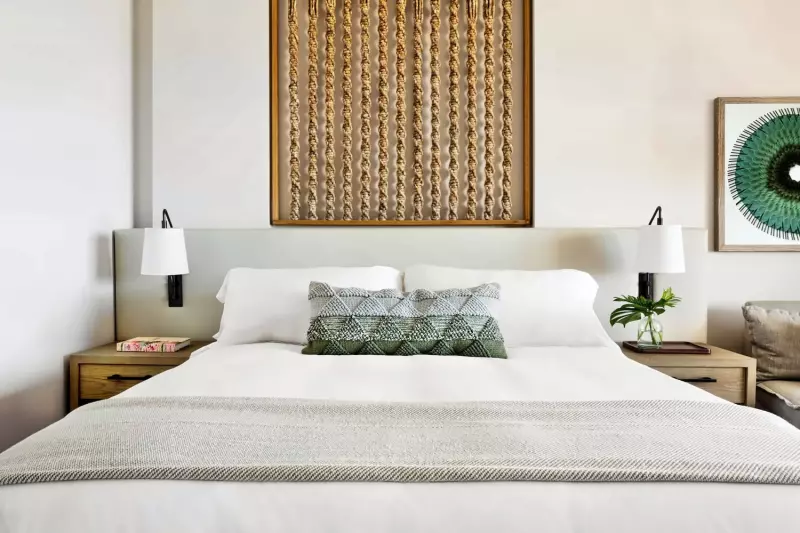 Mountain View Room
