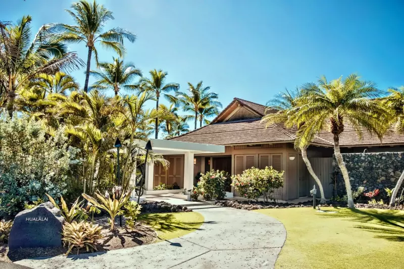 2 Bedroom Oceanfront Residence